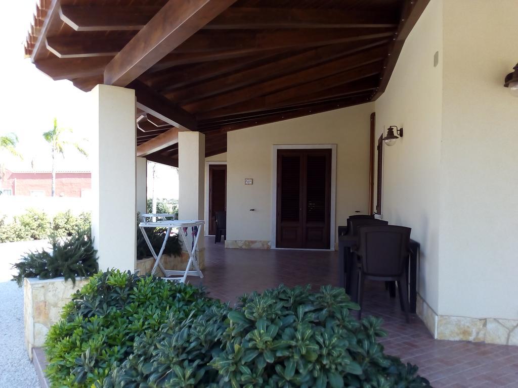 Baglio Olivastro Bed & Breakfast Digerbato Bagian luar foto